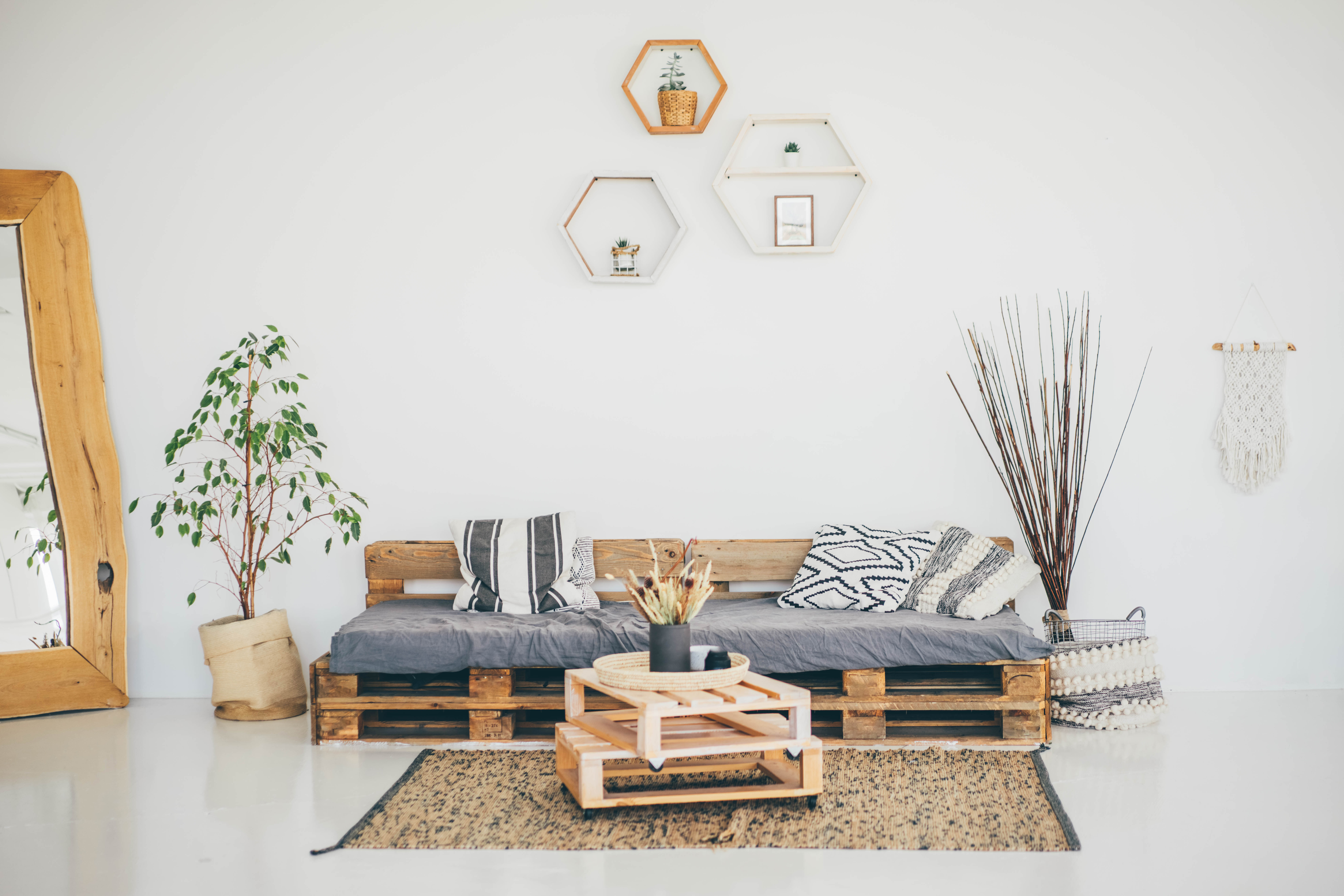 Matrace na palety – originální nábytek může být i extra pohodlný